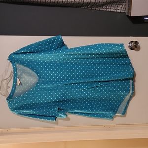 Teal with white dots t shirt